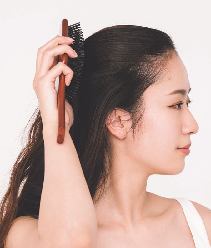 Cách massage da đầu cải thiện tình trạng rụng tóc, tóc bạc sớm 10